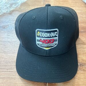 NWT RICHMOND RACEWAY COOKOUT 400 HAT